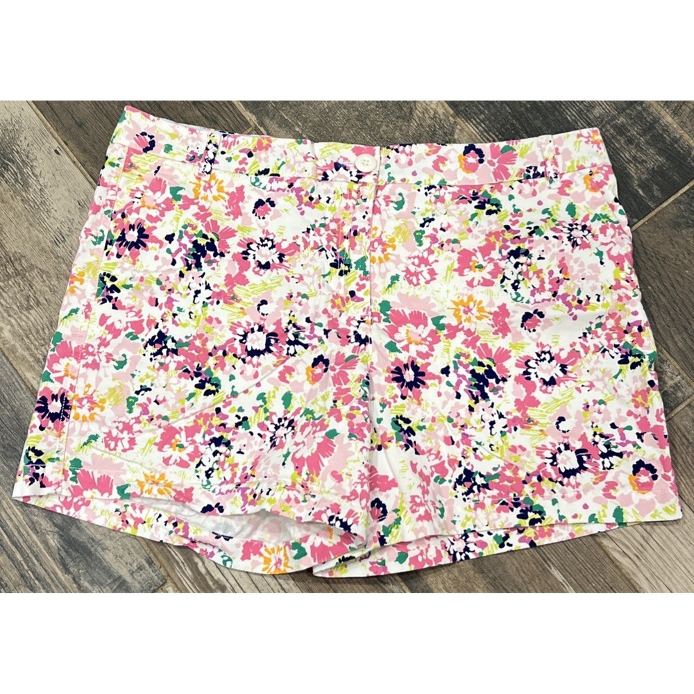 Crown & Ivy Caroline Women Chino Shorts White Pink Floral Size 14 Waist 36